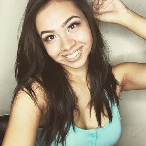 Meet your Posher, Cyndal